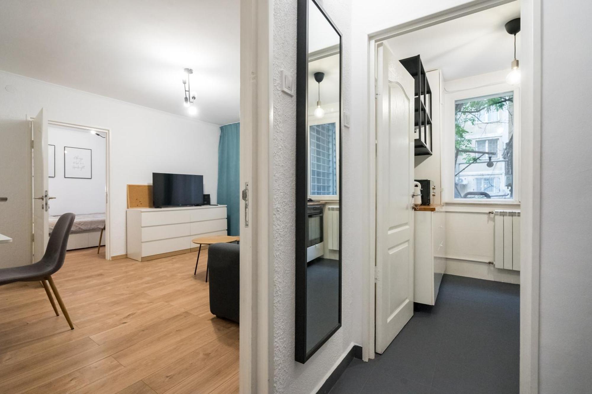 Ultracentral Cozy Apartment Bukarest Exterior foto
