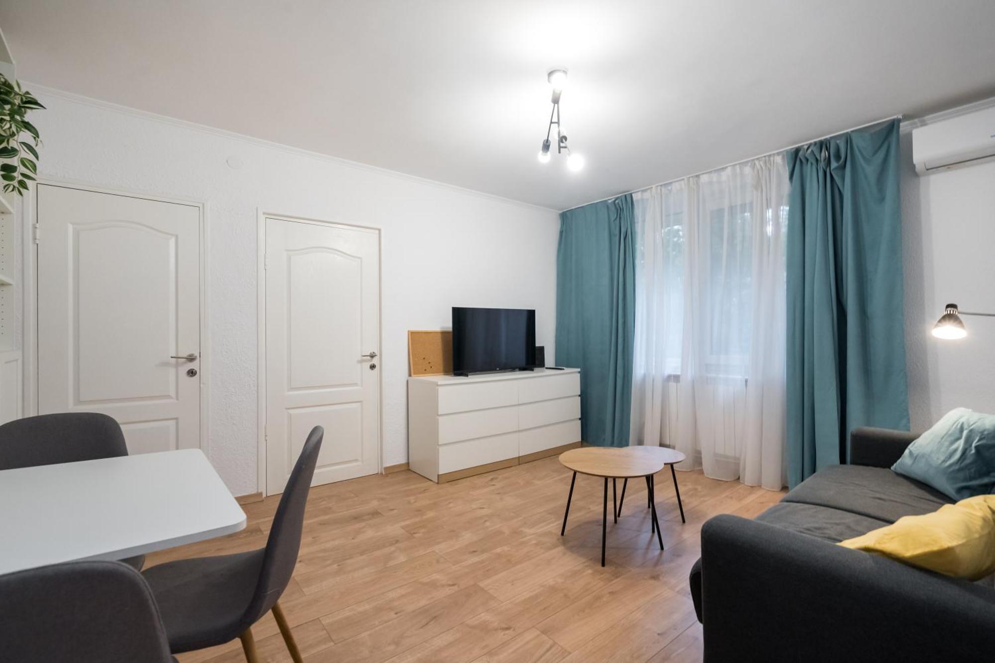 Ultracentral Cozy Apartment Bukarest Exterior foto