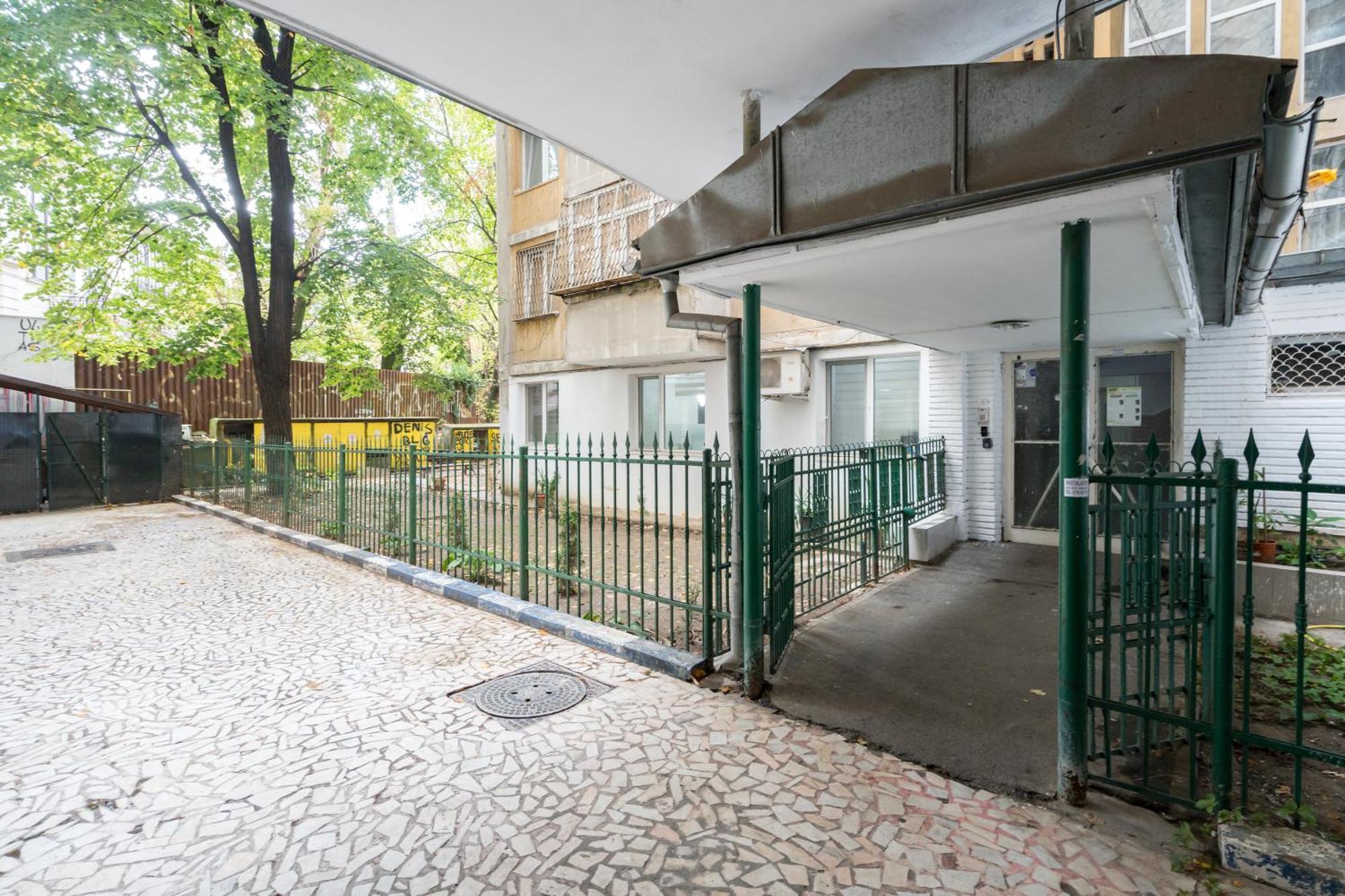 Ultracentral Cozy Apartment Bukarest Exterior foto