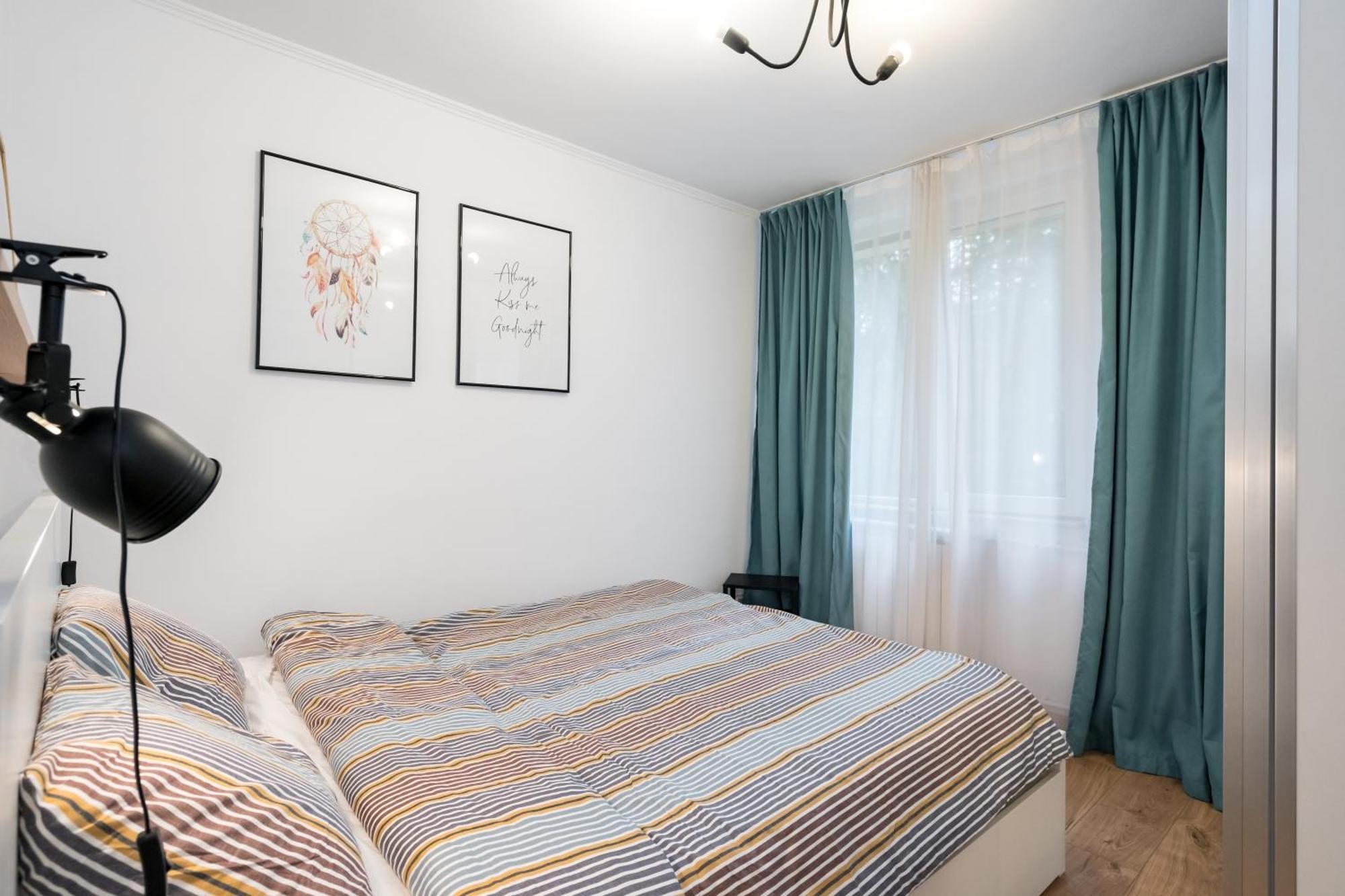 Ultracentral Cozy Apartment Bukarest Exterior foto
