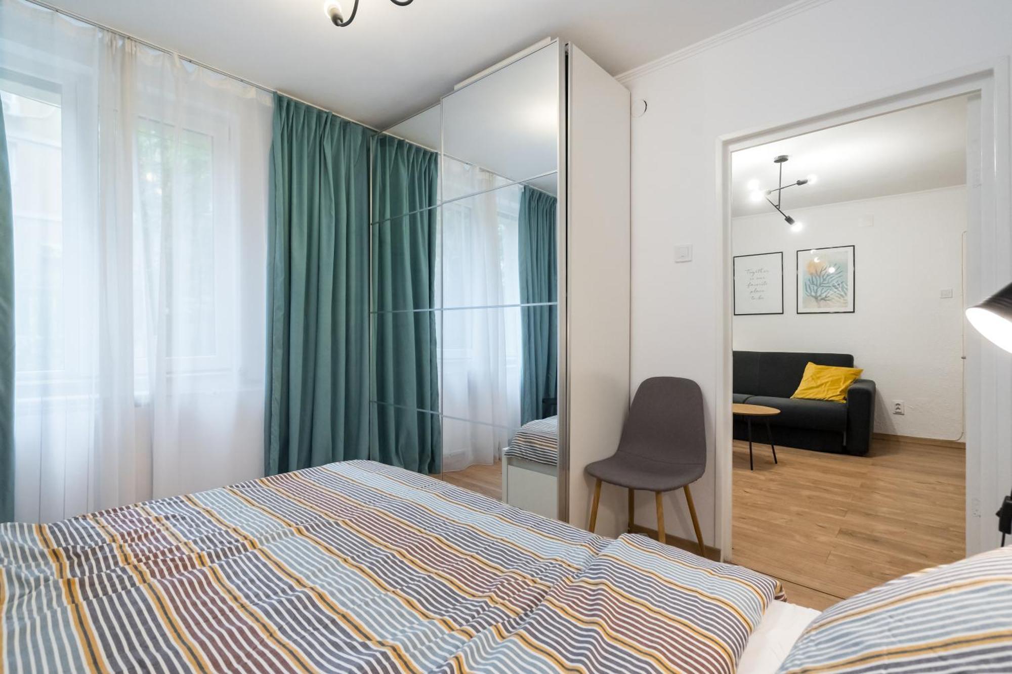 Ultracentral Cozy Apartment Bukarest Exterior foto