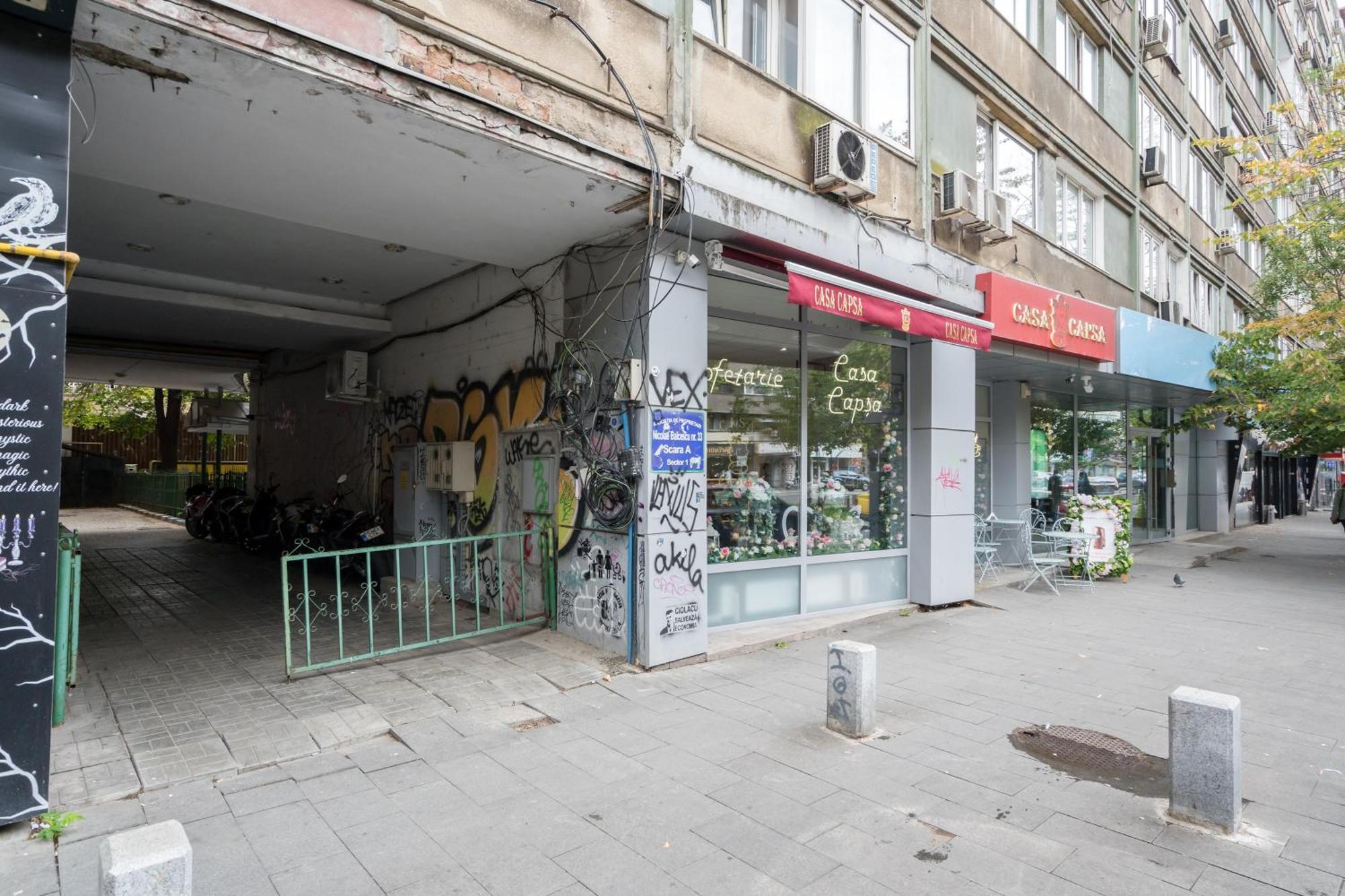 Ultracentral Cozy Apartment Bukarest Exterior foto